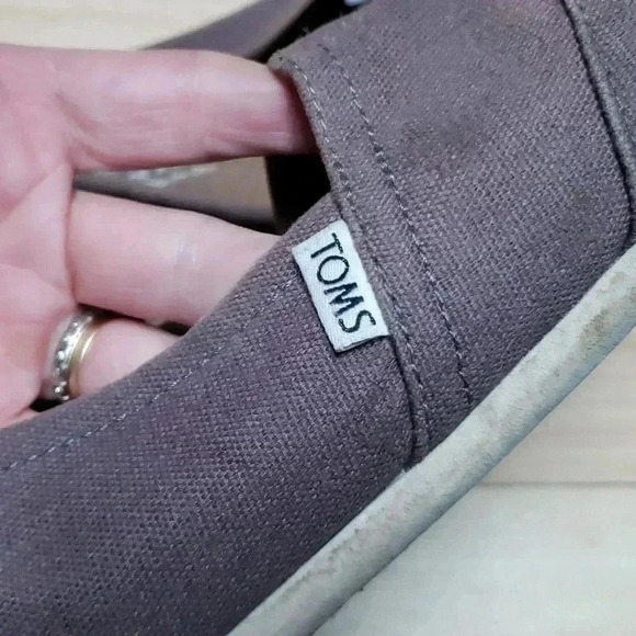 TOMS slip on flats shoes bundle - Picture 9 of 13